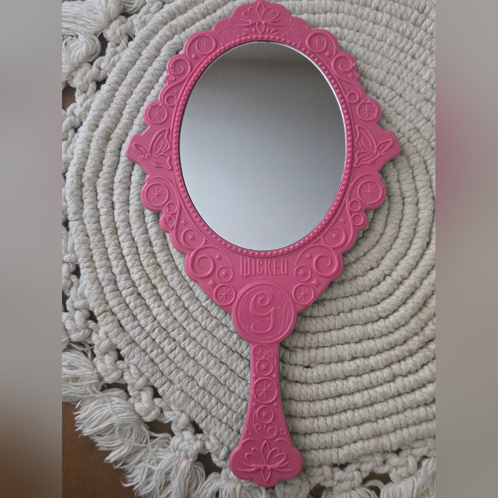 Pink Handheld Mirror
